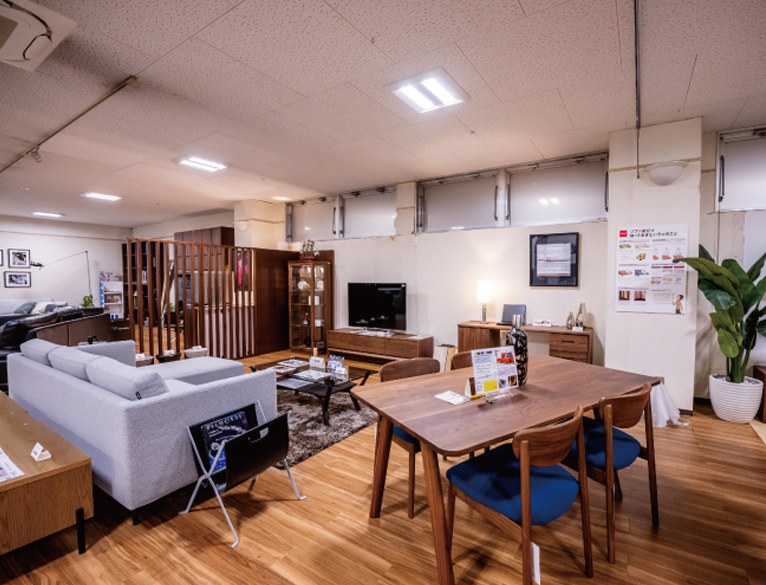 株式会社 井口家具百貨店
